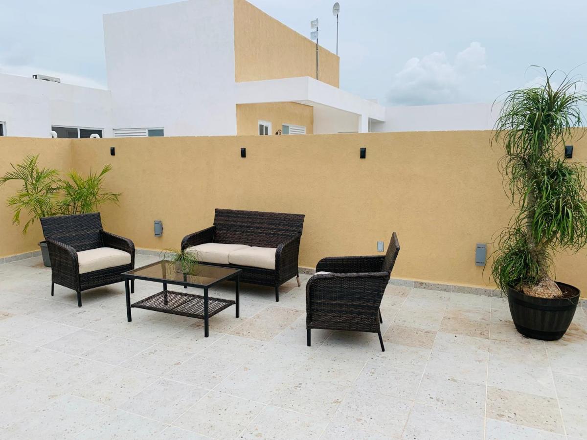 Franks House Apartment "Shared House" Cancun Exterior photo